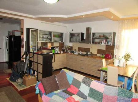 Apartament 3 camere, 76 mp, parcare, terasa, zona strazii Alexandru Vaida Voievod - Photo 3