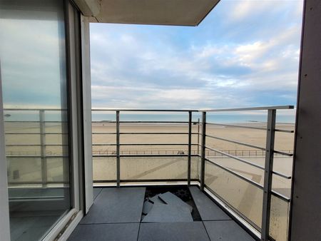 Gemeubeld appartement met zeezicht - Photo 2