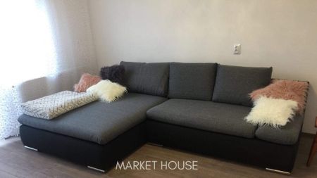 Duża, ładna kawalerka z balkonem - Zdjęcie 3