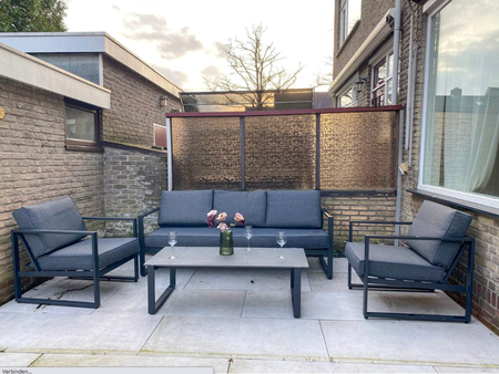 Mr. Van Houtenstraat - Photo 2