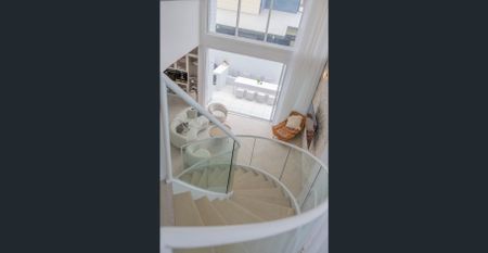 COASTAL CHARM MEETS MODERN LIVING AT 32 SINGLEFIN CRESCENT, BOKARINA - Photo 2