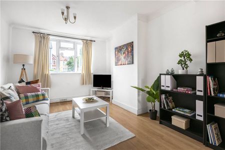 Bollo Lane, Chiswick, London, W4 5LR - Photo 2