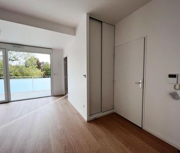 Location Appartement 2 pièces 39m² BIHOREL 76420 - Photo 2