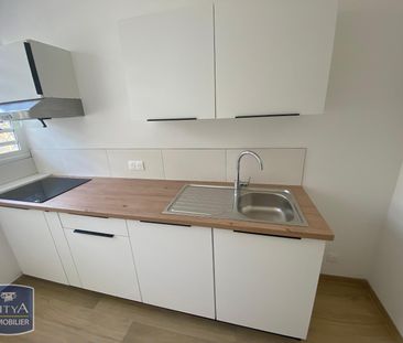 Location Appartement 1 pièce 41m² ST DENIS 97400 - Photo 4