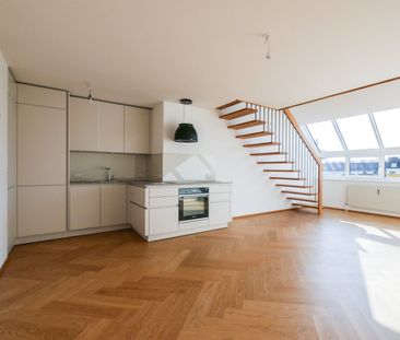 Klimatisierte DG-Maisonette mit toller Dachterrasse und eigenem Gar... - Photo 3