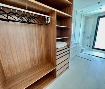 Luxury 3 room Detached House for rent in Finestrat, Valencia - Photo 3