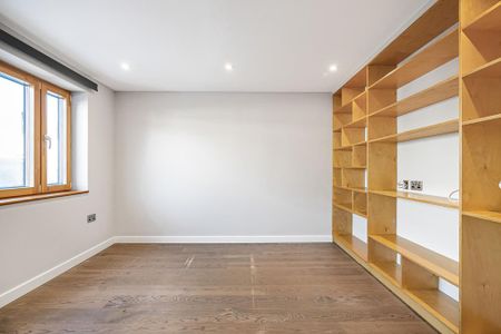 5 bedroom semi-detached house to rent - Photo 4