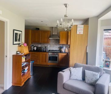 Wheatsheaf Close, Sindlesham, Wokingham - Photo 6