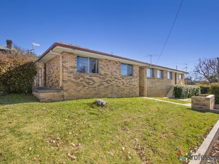 3/186 Marsh Street, Armidale NSW 2350 - Photo 4