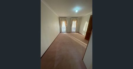 One bedroom home, Electricity, and Water included in rent - Photo 4