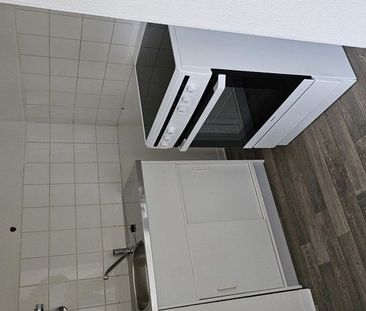 Studenten aufgepasst: günstige - 1,5-Zimmer Wohnung - vorerst befri... - Photo 5