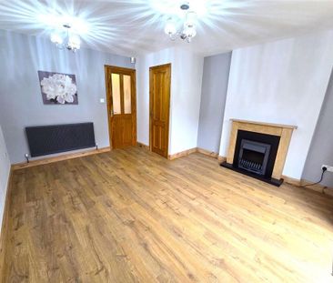 2 bedroom semi-detached house to rent - Photo 3