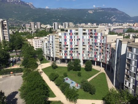 APPARTEMENT T5 130 GALERIE ARLEQUIN - GRENOBLE - Photo 3