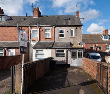 2 bedroom Terraced House to rent - Photo 5