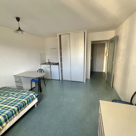 Location Appartement 1 pièce 22m² VALENCE 26000 - Photo 3