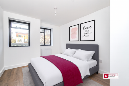 3 bedroom flat to rent - Photo 4