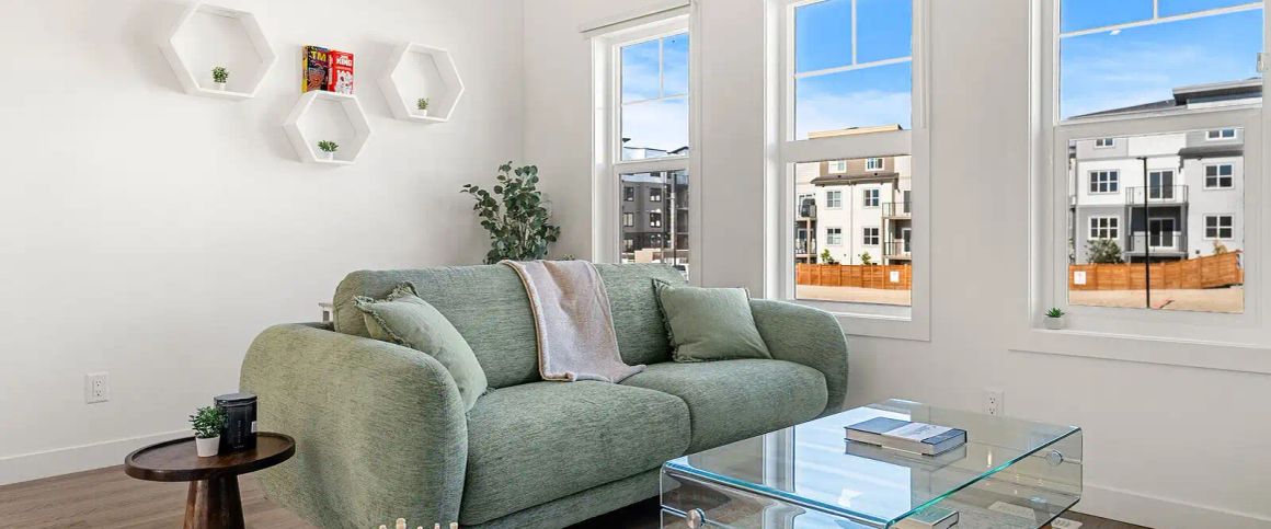 Fully Furnished»3BR+Den & 2.5 BA»Garage»All Utilities Incl. + Wifi — 3 Bedrooms+ Den Townhouse - Photo 1