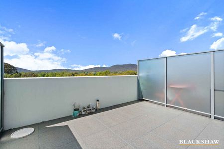 Fully Furnished Loft-Style Apartment at 508/8 Cape Street, Dickson - Photo 4