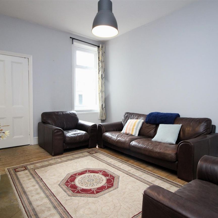 2 bedroom Flat to rent in Coniston Avenue, West Jesmond, Newcastle Upon Tyne, NE2 - Photo 1