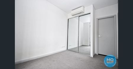 Stylish 2-Bedroom Apartment in the heart of Wentworth Point - Photo 4