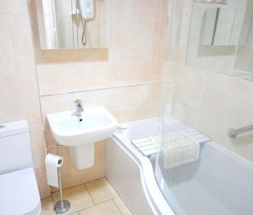 4b Moveen House, Benmore Drive, BT100EF, Belfast - Photo 4