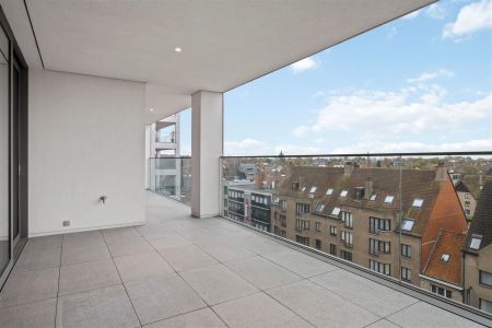 Uniek appartement met panoramisch uitzicht over de Gaverbeekhippodroom - Photo 2