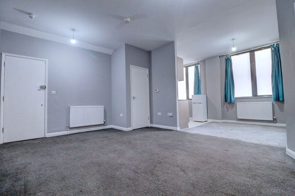 1 bedroom flat to rent - Photo 1