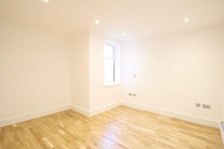 3 Farwig Lane, Bromley - Photo 3