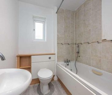 Fitzwilliam Close, Whetstone, N20 - Photo 1