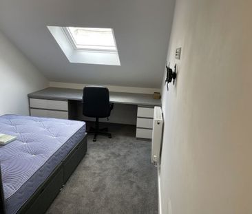 - Unit, Taj House, 220-222 Cowley Road - Photo 6