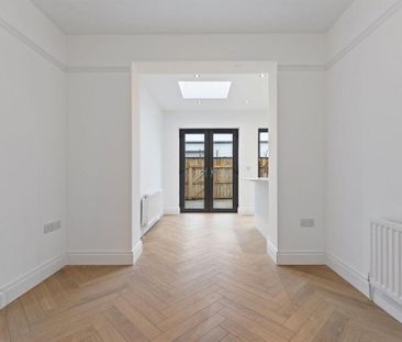 8 Loopland Road, Belfast, BT6 9EA - Photo 1