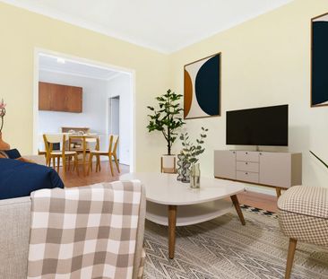 Grassed courtyard - Photo 1