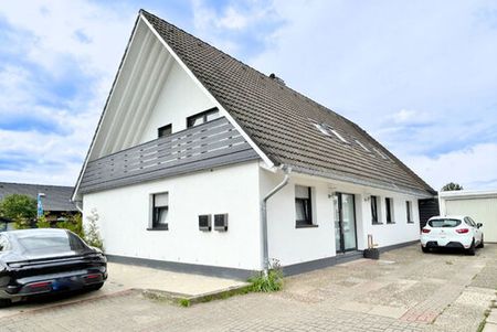 Komplett modernisierte Obergeschosswohnung – kurzfristig beziehbar! - Photo 4