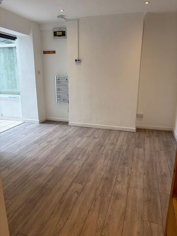 Studio Flat, St. Aubyns, BN3 - Photo 5
