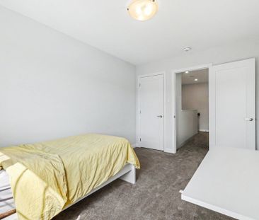 For Lease - 906 Lixnaw Court, Barrhaven, Ontario - Photo 6