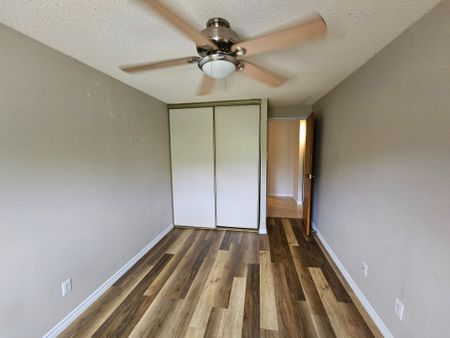 For Lease - 4 Avalon Place Unit# 102, Kitchener, Ontario - Photo 5