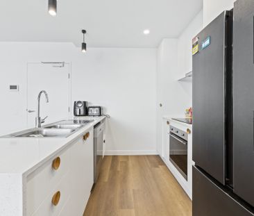 Stylish 2-Bedroom Apartment in Wright - Photo 6