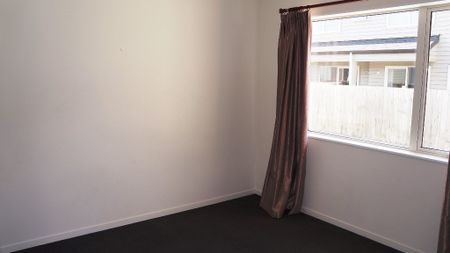 Semi Furnished Three Bedroom Home - Photo 3