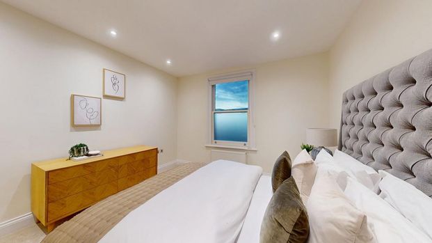 4 bedroom terraced house to rent - Photo 1