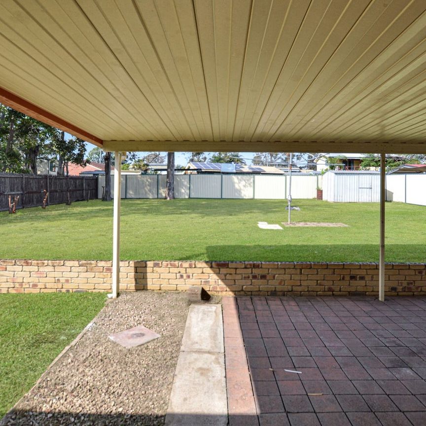 Massive block, great area! - Photo 1