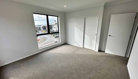 Modern Living in the Heart of Hobsonville - Photo 4