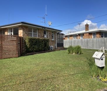 24 Laurence Street, Chartwell — - Photo 1