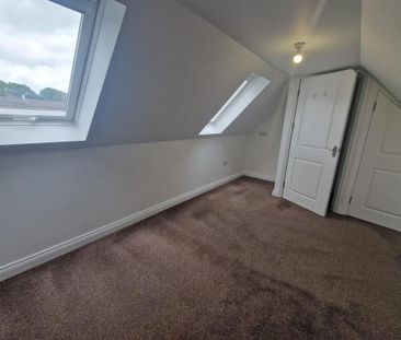 3 bedroom detached house to rent - Photo 3