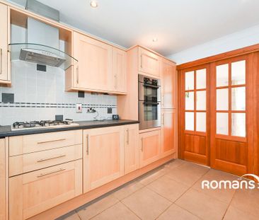 3 bedroom terraced house to rent - Photo 5