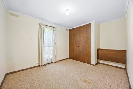 Spacious Home In Delacombe - Photo 4