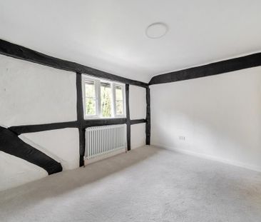 2 bedroom end of terrace house to rent - Photo 4