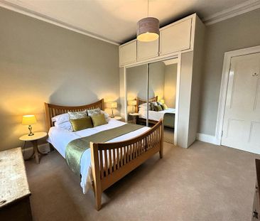 3 bedroom maisonette to rent - Photo 4