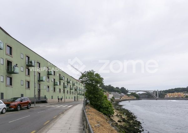 Apartamento T1 em Porto