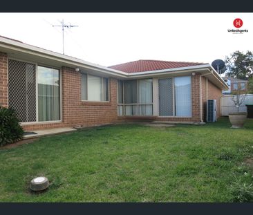 9 Gladstone Close, West Hoxton, NSW 2171 - Photo 4