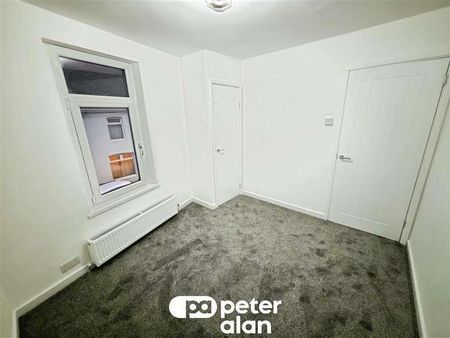 Phillips Street, Elliots Town, New Tredegar, NP24 - Photo 2